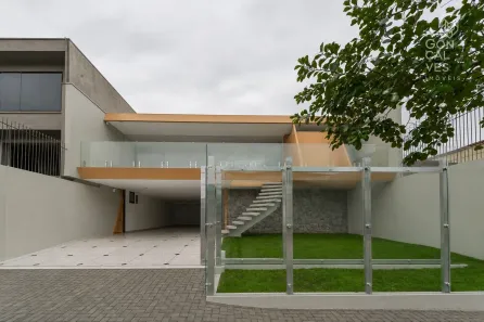 Imóvel Comercial para alugar, 331m² no Mercês, Curitiba