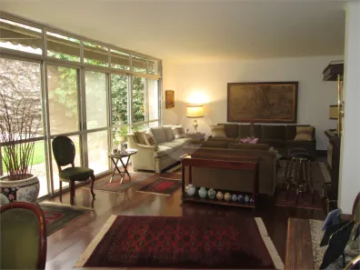Casa com 4 Quartos à venda, 317m² no Jardim Guedala, São Paulo