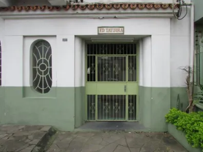 Kitnet com 1 Quarto para alugar, 25m² no Floresta, Porto Alegre