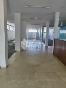 Sala Comercial para alugar, 290m² no Osvaldo Rezende, Uberlândia