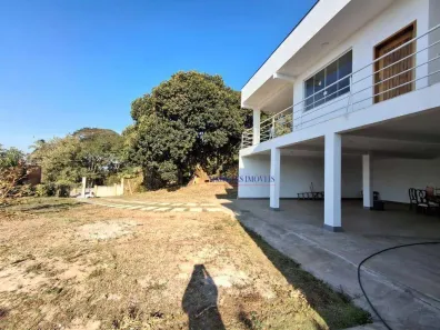 Fazenda/Sítio com 4 Quartos para alugar, 380m² no Monterrey, Louveira