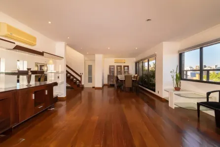 Apartamento com 4 Quartos para alugar, 518m² no Auxiliadora, Porto Alegre