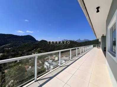 Casa de Condomínio com 4 Quartos à venda, 315m² no Albuquerque, Teresópolis