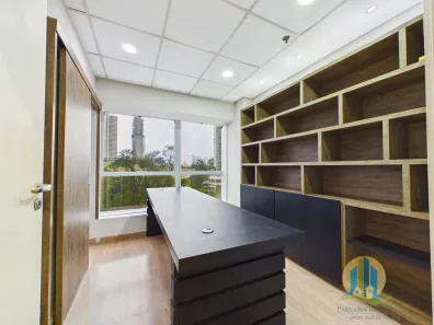 Sala Comercial para alugar, 42m² no Green Valley Alphaville, Barueri