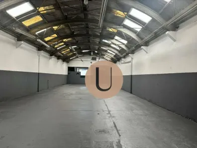 Galpão/Depósito/Armazém para venda ou aluguel, 730m² no Centro, São Caetano do Sul