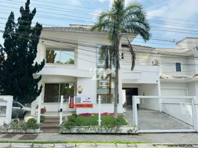 Casa com 3 Quartos à venda, 192m² no Pedra Branca, Palhoça