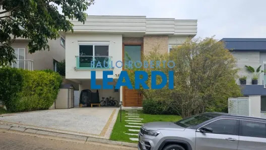 Casa de Condomínio com 4 Quartos à venda, 350m² no Cidade Tamboré, Santana de Parnaíba