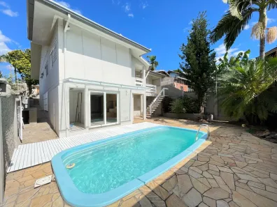Casa com 3 Quartos à venda, 207m² no Petrópolis, Novo Hamburgo