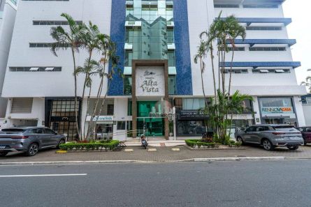 Apartamento com 3 Quartos à venda, 130m² no Centro, Balneário Camboriú