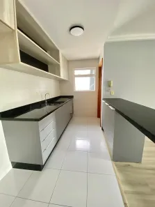 Apartamento com 3 Quartos para alugar, 95m² no Anita Garibaldi, Joinville