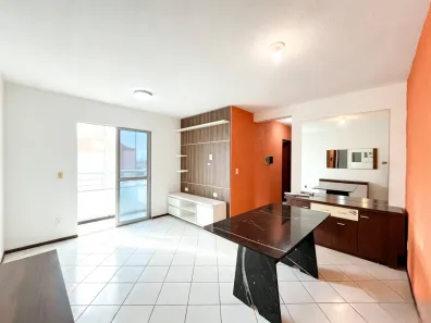 Apartamento com 3 Quartos para alugar, 70m² no Serraria, São José
