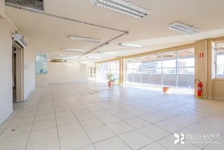 Sala Comercial para alugar, 381m² no Centro Histórico, Porto Alegre
