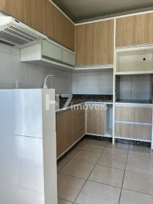 Apartamento com 2 Quartos para alugar, 68m² no Iririú, Joinville