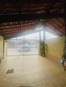 Casa com 3 Quartos à venda, 90m² no Maracanã, Praia Grande