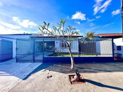 Casa com 3 Quartos à venda, 99m² no Aragarça, Londrina