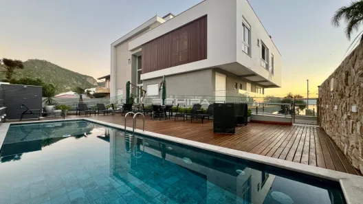 Apartamento com 3 Quartos à venda, 96m² no Canto Grande, Bombinhas