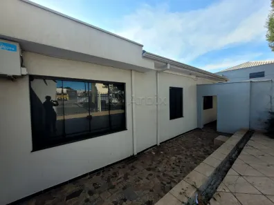 Casa com 3 Quartos para alugar, 241m² no Vila Medon, Americana