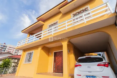 Casa com 5 Quartos à venda, 262m² no Jardim Cidade de Florianópolis, São José
