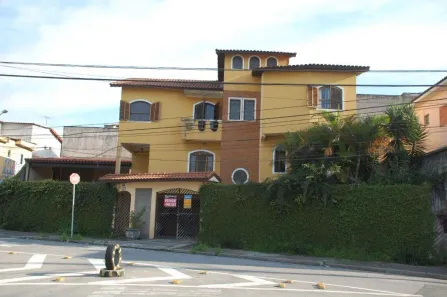 Sobrado com 4 Quartos à venda, 352m² no Jardim Pinhal, Guarulhos