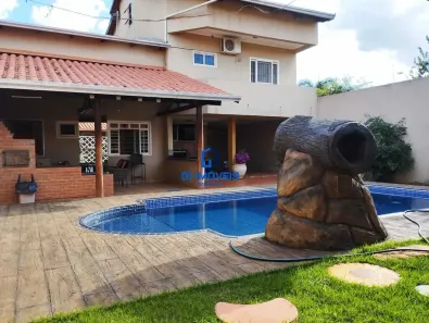 Sobrado com 4 Quartos à venda, 180m² no Goiânia 2, Goiânia