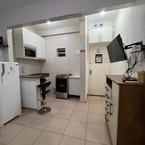 Kitnet com 1 Quarto à venda, 22m² no Guilhermina, Praia Grande