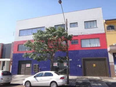 Apartamento com 2 Quartos para alugar, 79m² no Jardim Higienópolis, Maringá