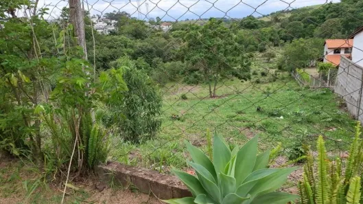 Lote/Terreno à venda, 3517m² no Chácaras Maringá, Atibaia