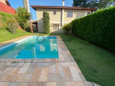Sobrado com 4 Quartos para alugar, 170m² no São Paulo II, Cotia