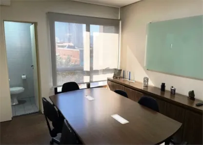 Sala Comercial para venda ou aluguel, 33m² no Chácara Santo Antônio (Zona Sul), São Paulo