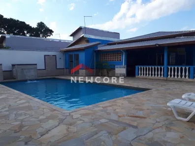 Fazenda/Sítio com 3 Quartos à venda, 250m² no Parque Residencial Alvorada, Caçapava