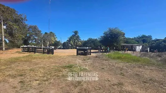 Fazenda/Sítio à venda, 9850000m² no Centro, Serra Nova Dourada