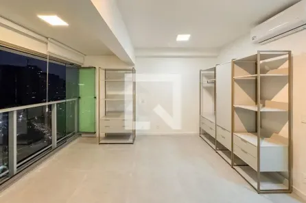 Kitnet com 1 Quarto à venda, 25m² no Vila Firmiano Pinto, São Paulo