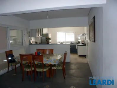 Casa com 6 Quartos à venda, 330m² no Perdizes, São Paulo