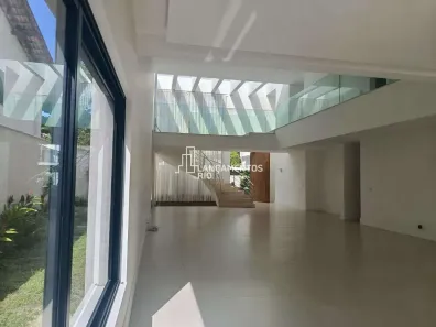 Casa de Condomínio com 5 Quartos para venda ou aluguel, 750m² no Barra da Tijuca, Rio de Janeiro