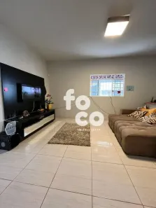 Casa com 6 Quartos à venda, 112m² no Santa Mônica, Uberlândia