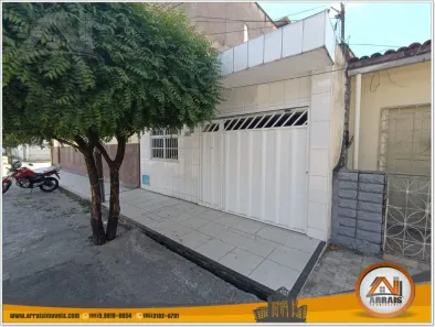 Casa com 2 Quartos à venda, 81m² no Parangaba, Fortaleza