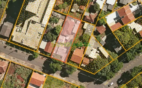 Lote/Terreno à venda, 595m² no Zona 08, Maringá