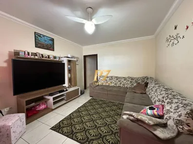 Sobrado com 3 Quartos à venda, 224m² no Parque Jaçatuba, Santo André