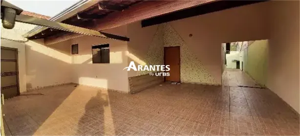 Casa com 3 Quartos à venda, 160m² no Jardim Holanda, Uberlândia