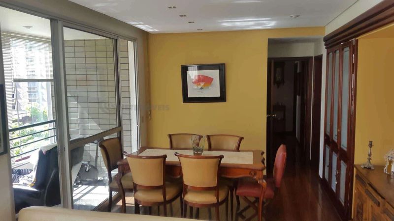 Apartamento com 3 quartos — Lourdes, Belo Horizonte