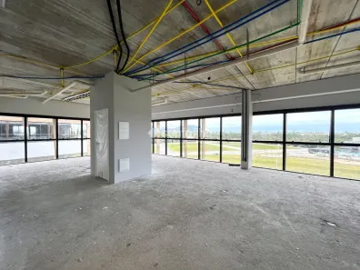 Sala Comercial para alugar, 131m² no Campeche, Florianópolis