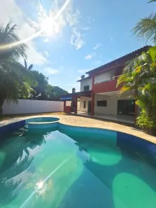 Casa de Condomínio com 4 Quartos para alugar, 270m² no Ponta Negra, Manaus