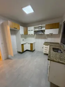 Apartamento com 3 Quartos à venda, 135m² no Quilombo, Cuiabá