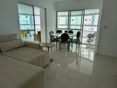 Apartamento com 3 Quartos para alugar, 140m² no Pioneiros, Balneário Camboriú