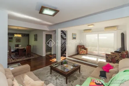 Casa de Condomínio com 3 Quartos à venda, 337m² no Pedra Redonda, Porto Alegre