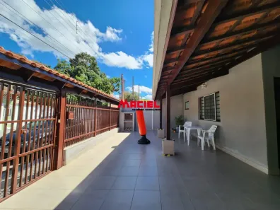 Casa com 3 Quartos à venda, 136m² no Jardim das Indústrias, São José dos Campos