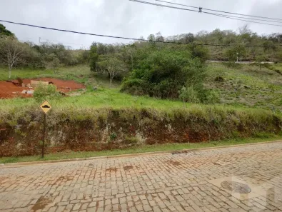 Lote/Terreno à venda, 1771m² no Corrêas, Petrópolis