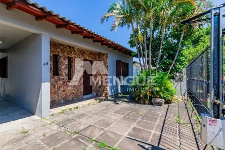 Casa com 3 Quartos à venda, 104m² no Sarandi, Porto Alegre