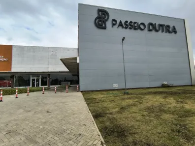 Sala Comercial para alugar, 2776m² no Campos Elíseos, Taubaté