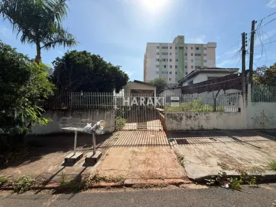 Lote/Terreno à venda, 600m² no Zona 07, Maringá